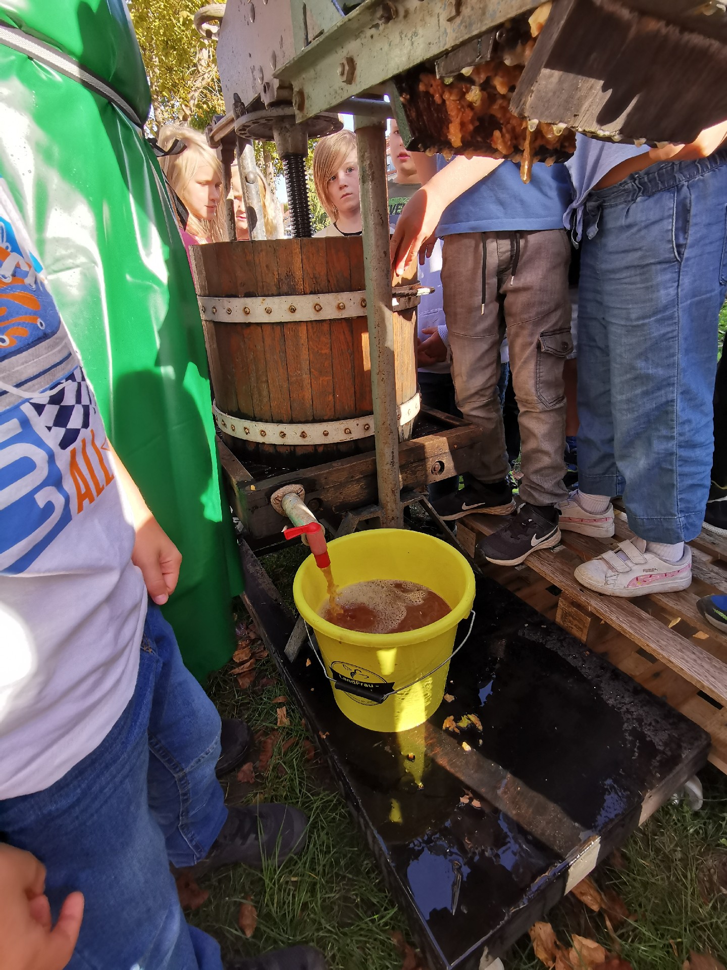 slide